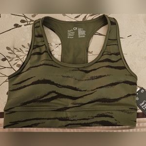 NEW GapFit Sports Bra